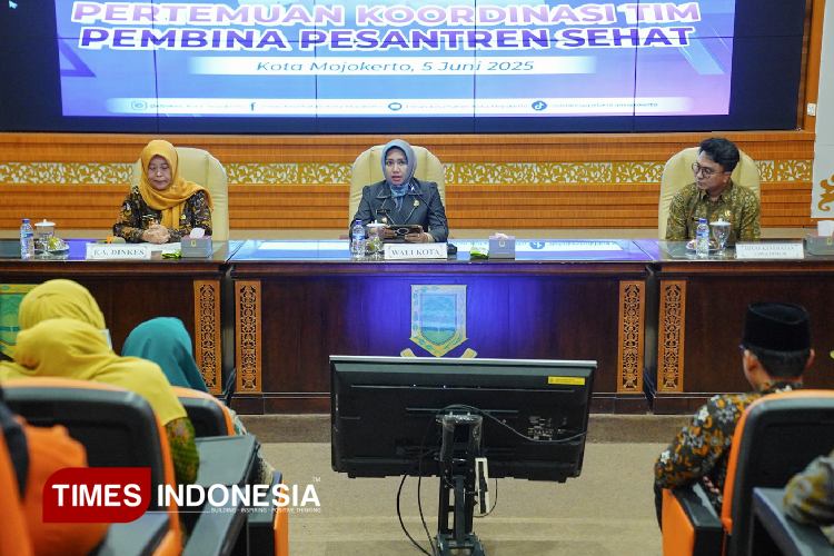 Wali Kota Mojokerto Dorong Transformasi  Pesantren Sehat Bersih dan Nyaman