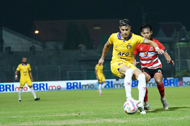 Persik Kediri Lepas Striker Asing Ramiro Fergonzi