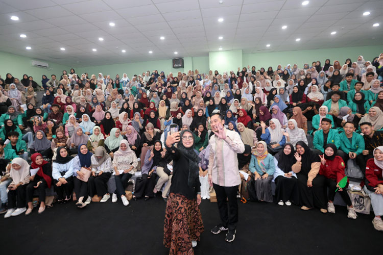 Ibas Dorong Mahasiswa UIN Ponorogo Jadi Generasi Harmonis, Moderat, dan Berbasis Tradisi