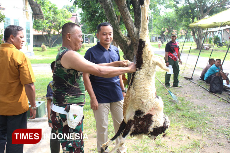 Prajurit TNI Majalengka Berkurban di Hari Raya Idul Adha, Bukti Nyata Pengabdian Tanpa Batas