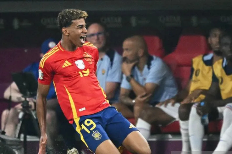 Spanyol Kalahkan Prancis 5-4 dalam Laga Dramatis, Hadapi Portugal di Final Nations League