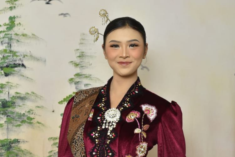 Duta Koperasi 2025 Niki Anartia Ajak Perangi Pinjol dan Tingkatkan Literasi Finansial
