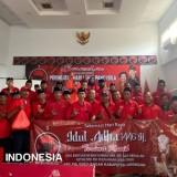 Salurkan Daging Kurban, DPC PDIP Lamongan: Ini Bentuk Kepedulian pada Wong Cilik