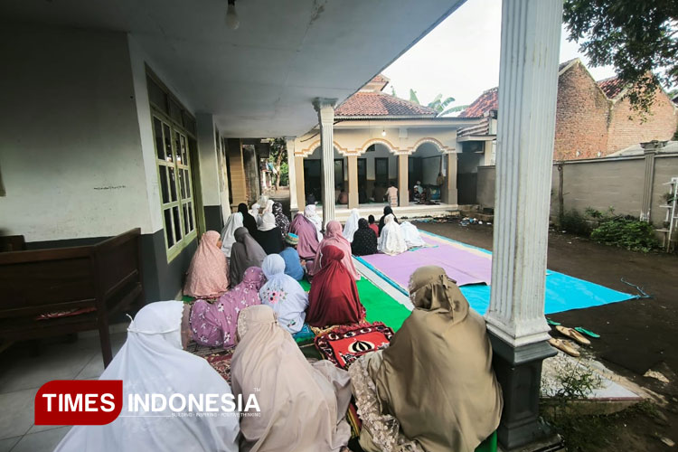 Jemaah-2.jpg