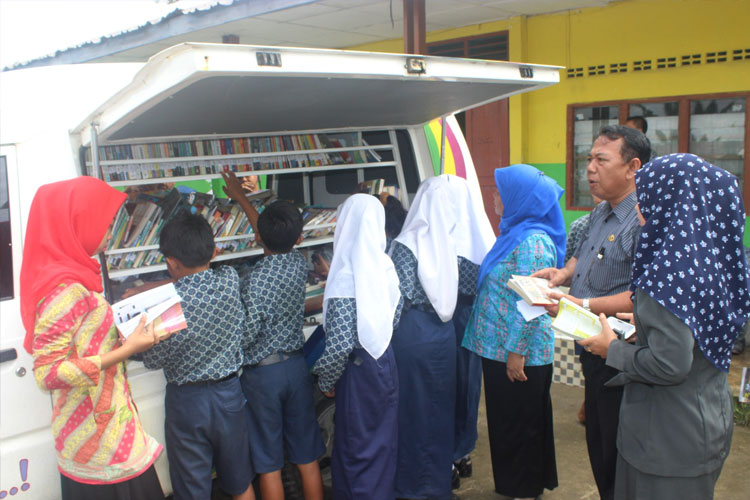 Mengenal dkpus.langkatkab.go.id: Portal Resmi Dinas Kearsipan dan Perpustakaan Kabupaten Langkat