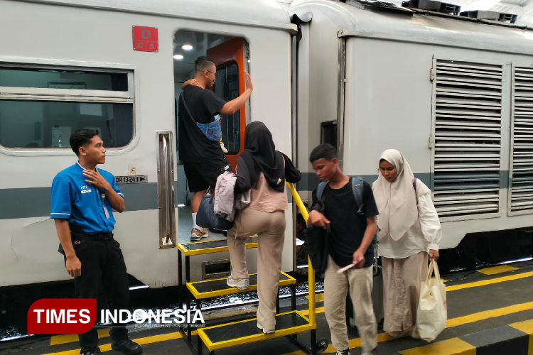 Libur Panjang Idul Adha 1446 H, Stasiun Tasikmalaya Layani 7.921 Pelanggan
