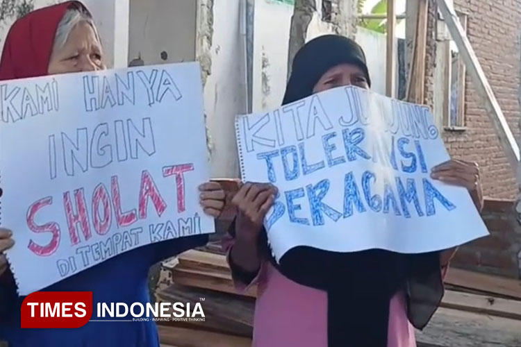 Tuntut Toleransi Beragama, Jemaat Ahmadiyah di Kota Banjar Menangis Histeris