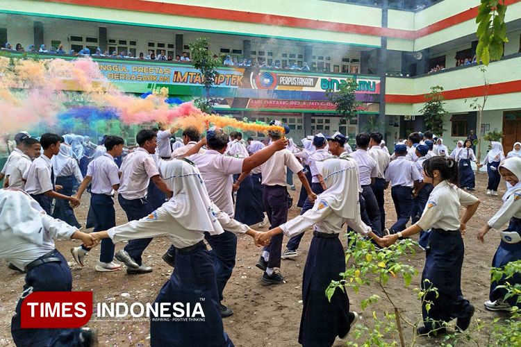 siswa-Spenma-Madiun-a.jpg