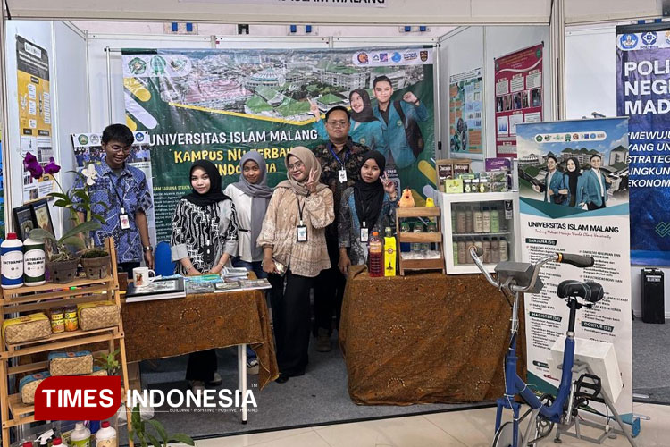 LPKIB Unisma Malang turut berpartisipasi pada perayaan Dies Natalis Polinema dengan memamerkan beragam produk inovasi dan hilirisasi hasil riset Unisma Malang