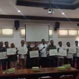 Pemkab Bantul Serahkan Bantuan Keuangan 2025
