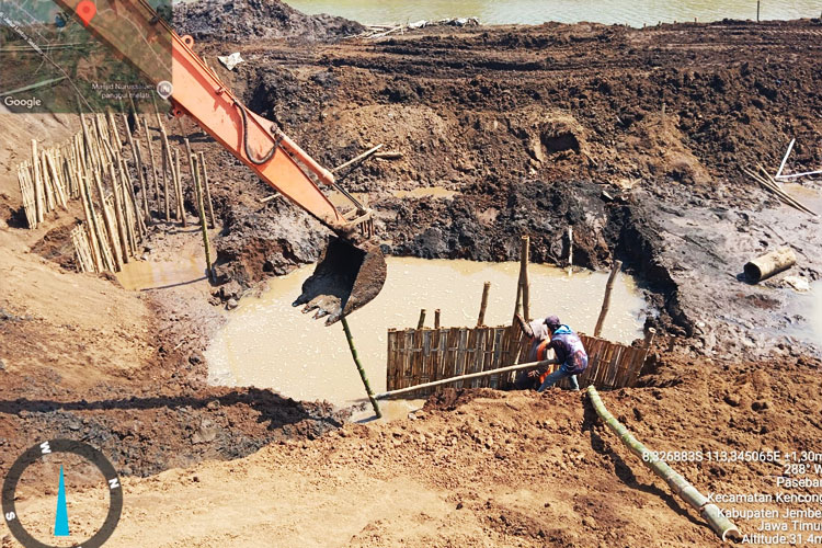 Proyek-pembangunan-Spillway-Sungai-Tanggul-Jember-v2.jpg