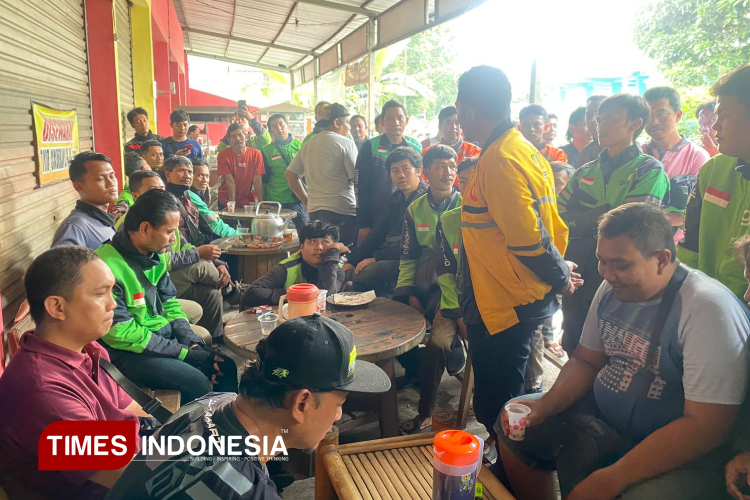 BPJS Ketenagakerjaan Jember Gelar Sosialisasi Jaminan Sosial ke Puluhan Driver Ojol