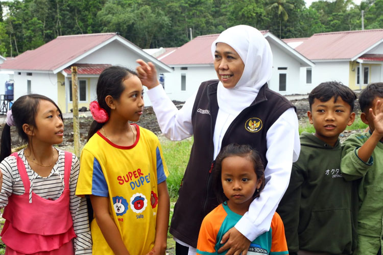 Gubernur Khofifah Ajak Semua Elemen Menghapuskan Pekerja Anak di Jawa Timur