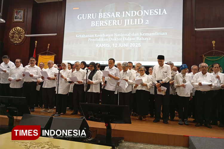Pernyataan Sikap Forum Guru Besar Kedokteran Indonesia. (FOTO: Fahmi/TIMES Indonesia)