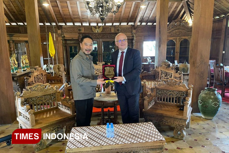 Kunjungan Konselor Prancis di KEK Singhasari. (Credit Foto: KEK Singhasari)