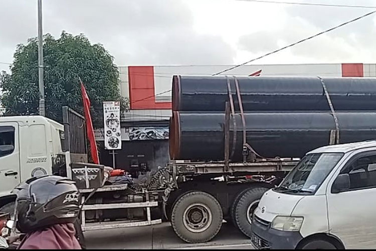 truk.jpg