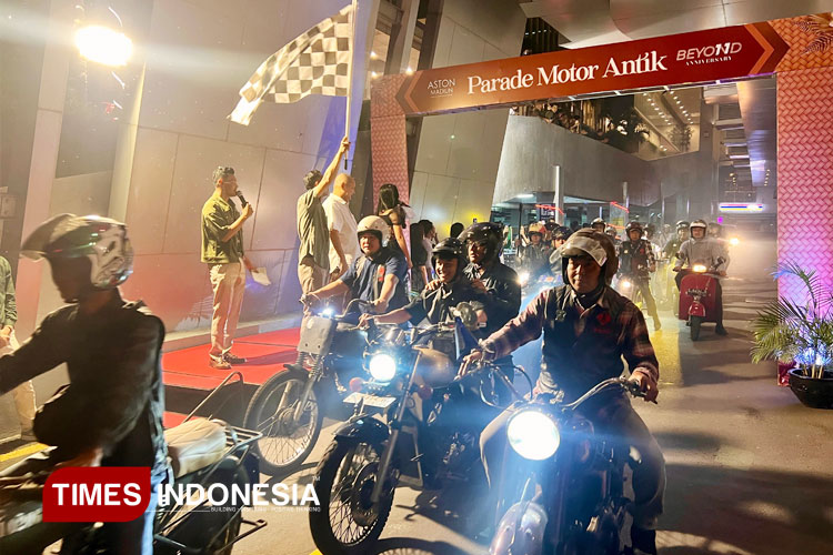 Kedaton Rustik dan Parade Motor Antik, Meriahkan HUT Aston Madiun