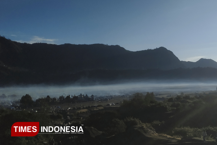 Ritual-Yadnya-Kasada-Bromo-2025-b.png