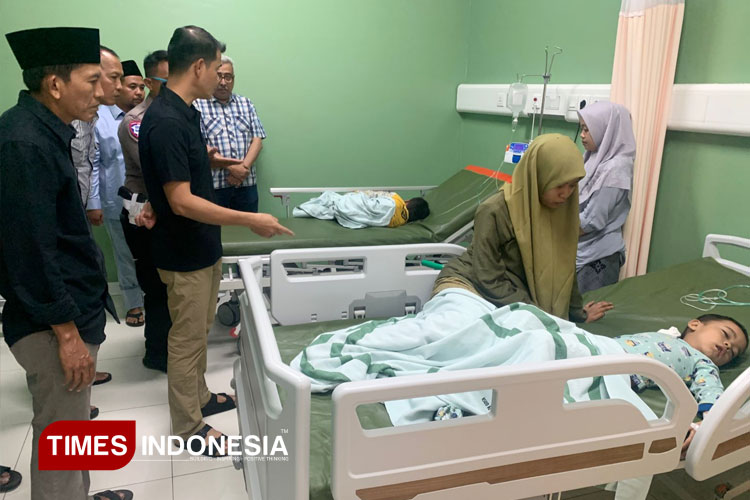 Kapolres Probolinggo Kota Kunjungi Korban Kecelakaan Tol Paspro