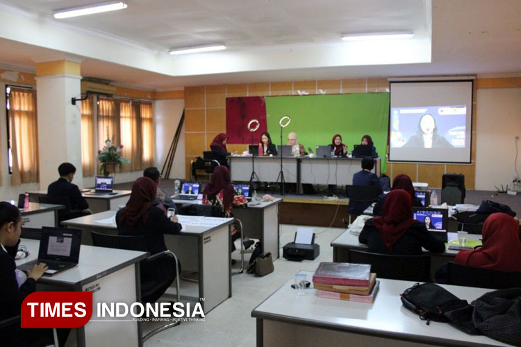 Kuliah tamu internasional bertajuk Blockchain Technology and Cryptocurrency: Opportunity and Challenges in Business” Sabtu (14/6/2025).
