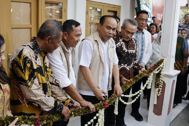 Resmikan Kopdes Srimulyo Bantul Sebagai Percontohan nasional, Ini Pesan Menkop RI