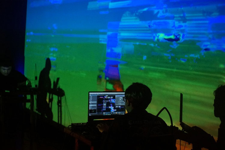 Studio-2.jpg