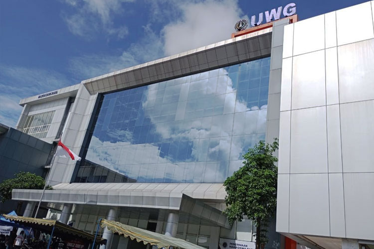 Universitas Widya Gama/ UWG Malang