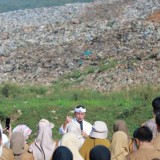 Sekda Jabar Pimpin Apel Pagi di TPPAS Sarimukti, Ajak Refleksi Permasalahan Sampah
