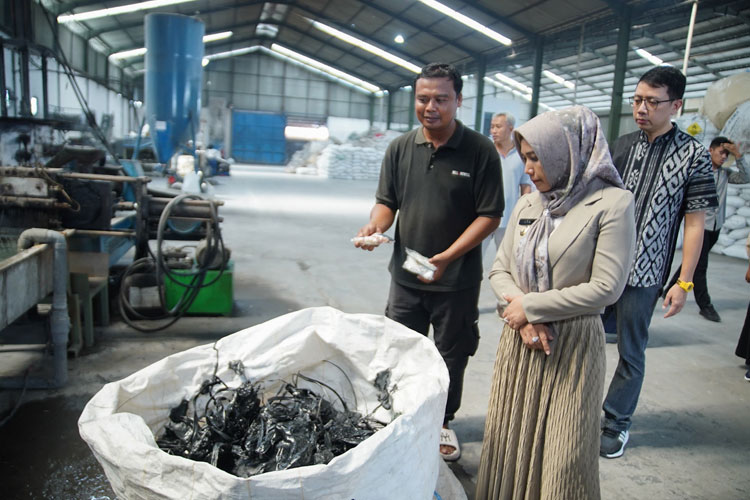 Wali Kota Mojokerto Monitoring 2 Perusahaan, Pastikan Iklim Industri Kondusif dan Produktif