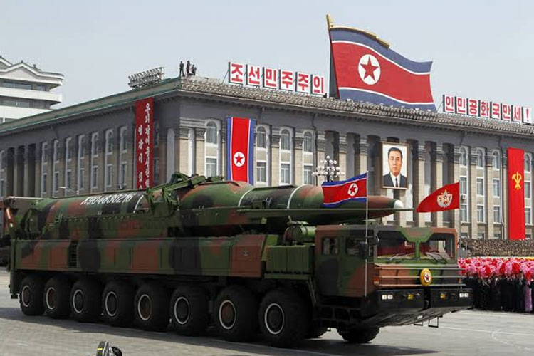Rudal balistik antarbenua milik Korea Utara yang bisa membawa hulu ledak nuklir.