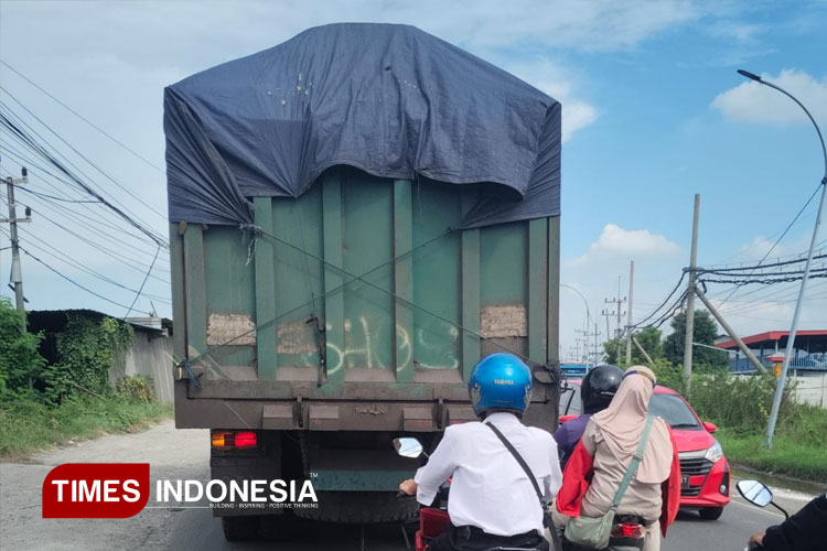 Ketua DPRD Gresik Usul Revisi Ongkos Jasa Angkut untuk Optimalkan Penegakan Truk ODOL
