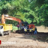 Terlibat Pengerukan Tanah Bantaran Kali Madiun, Dewan Tegur OPD Pemkot Madiun