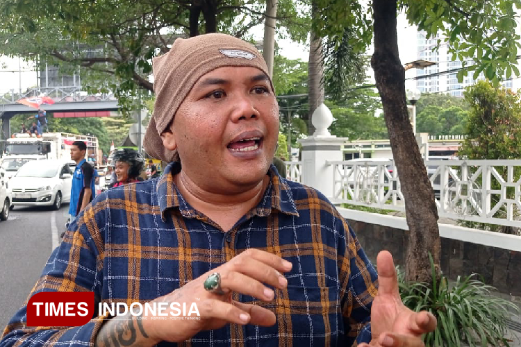 Kecewa dengan Peraturan Zero ODOL, Pengemudi Truk Blokir Jalan Protokol  Surabaya