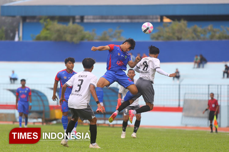 Tim-sepak-bola-Kota-Malang-a.jpg