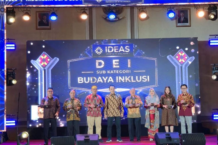 UNJ-a.jpg