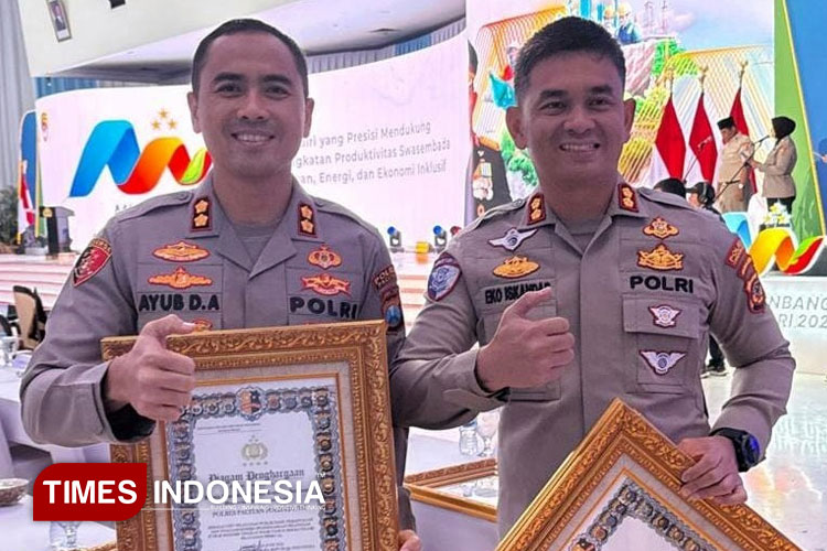 Kapolres Pacitan Raih Penghargaan Pelayanan Prima dan Zona Integritas dari Mabes Polri