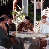 Kepala Staf Kepresidenan dan Wali Kota Malang Jadi Saksi Pernikahan Tiara dan Firman di KDS Ballroom Araya