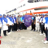 Sambut Harganas ke-32, Pemda Taliabu Serahkan Kirab Bangga Kencana pada Peserta Kirab Sula