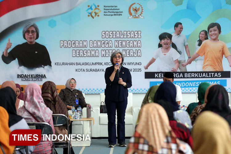 Program Strategis, BKKBN dan Anggota Komisi IX DPR RI Sosialisasi Bangga Kencana di Surabaya