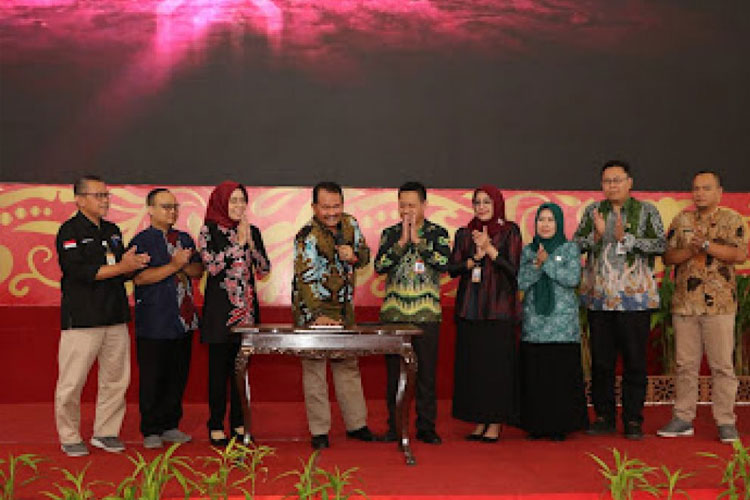 Pembukaan Produk Project Based Learning di GOR Perjuangan 45. (Foto : Humas Polije / TIMES Indonesia)