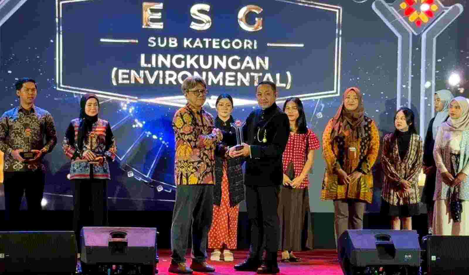 PNM menerima silver winner pada IDEAS Awards 2025. (Foto: PNM)