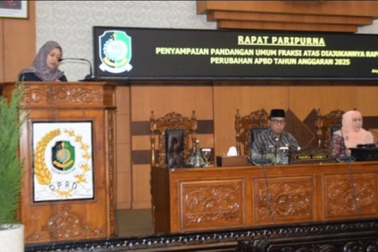 DPRD Banyuwangi Soroti Raperda Perubahan APBD 2025