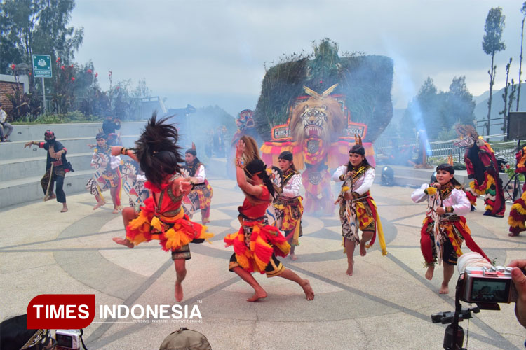 Eksotika Bromo 2025 Menambah Pendapatan bagi Pelaku Ekonomi Kreatif