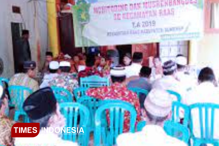 Pelaksanaan Musrenbangdes 2019 di Desa Karangnangka, Kecamatan Raas, Kabupaten Sumenep, Selasa (12/2/2019). (FOTO: TIMES Indonesia)