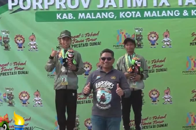 Dua Atlet Selancar Ombak Asal Pacitan Sumbang Medali di Porprov Jatim