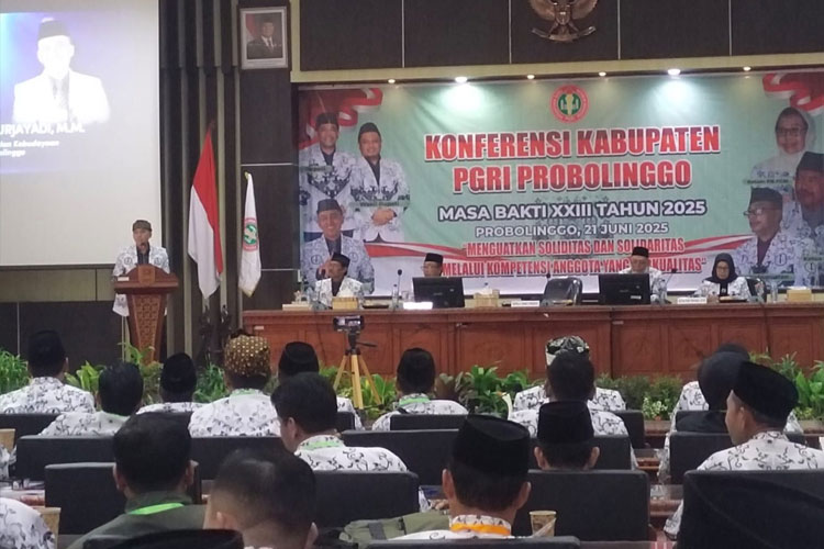 Suasana Konkab PGRI Kabupaten Probolinggo di Ruang Pertemuan Tengger, Kantor Bupati Probolinggo (Foto: Istimewa)