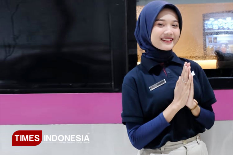 Pramugari KAI, Irmanda Jazkia Yuda. (FOTO: Manda for TIMES Indonesia)