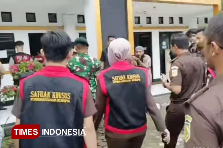 Kantor Dishub Cianjur Digeledah Kejari, Diduga Terkait Proyek PJU Rp 40 Miliar