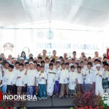 Hari Jadi Lamongan, Ratusan Anak Jalani Khitan Laser dan Dapat Edukasi Kesehatan