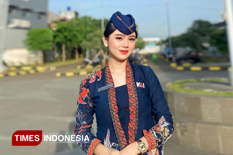 Kisah Vivi Syavira, Pramugari KAI Asal Kota Cimahi yang Penuh Inspirasi